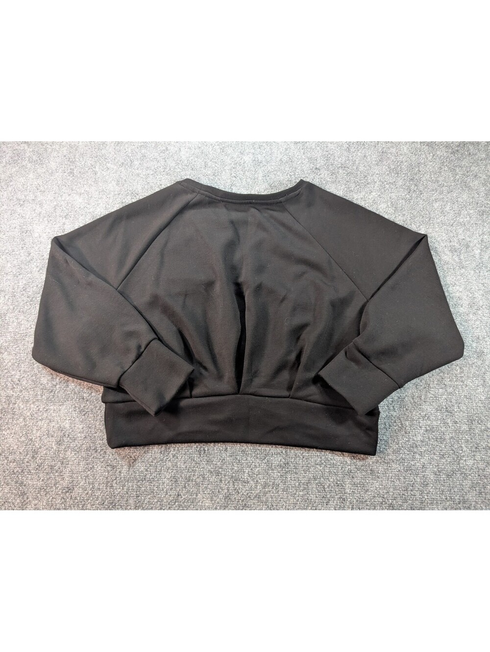 Tahari Women's Large Black Raglan Cropped Pullover Sweatshirt Top Pleated